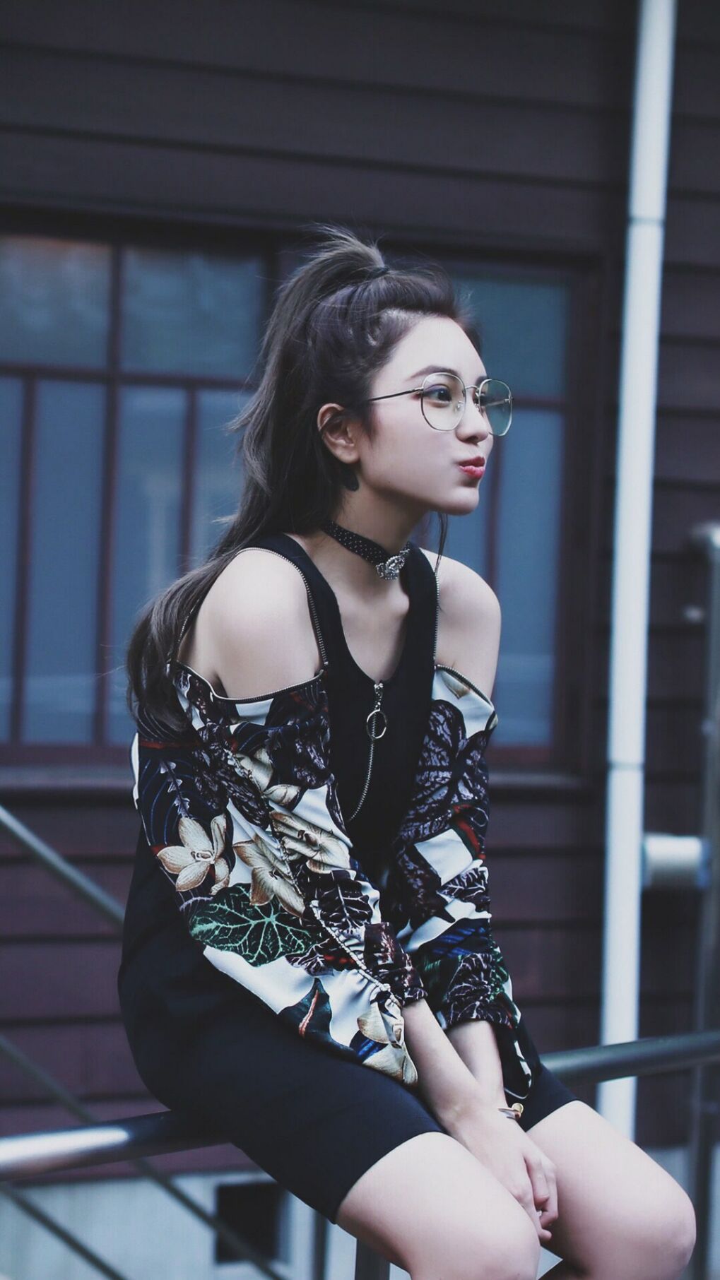 中国香港队未来发展路径：如何利用国际赛事突破技术瓶颈，足球香港队