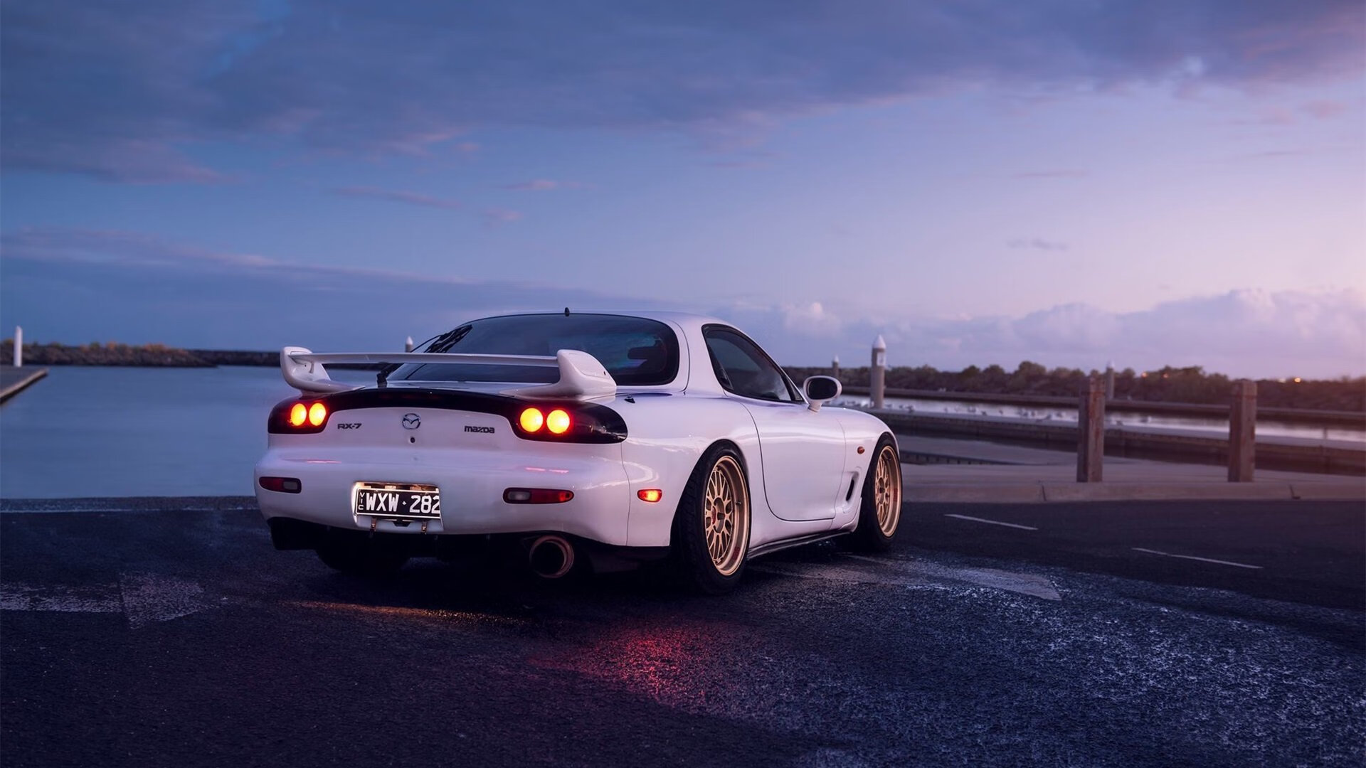 南特保持边中连线打出有效配合